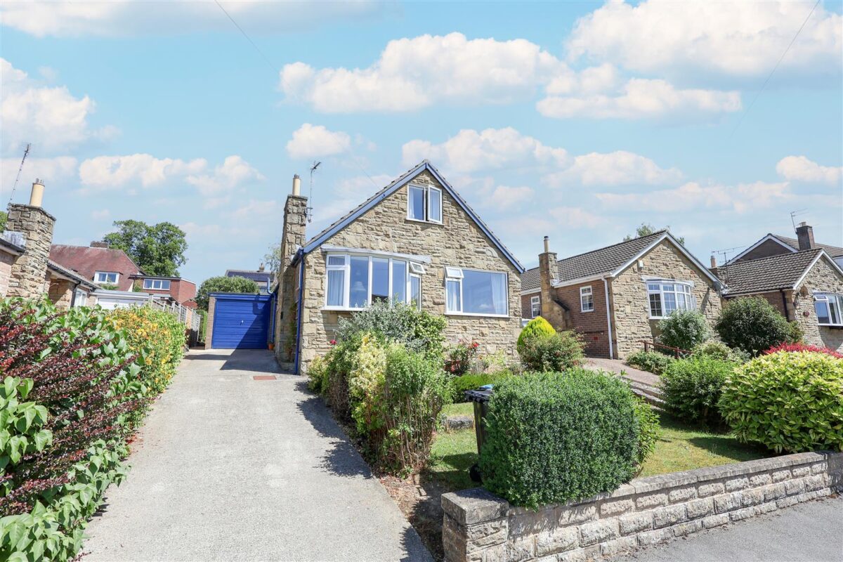 Lark Hill Close, Ripon