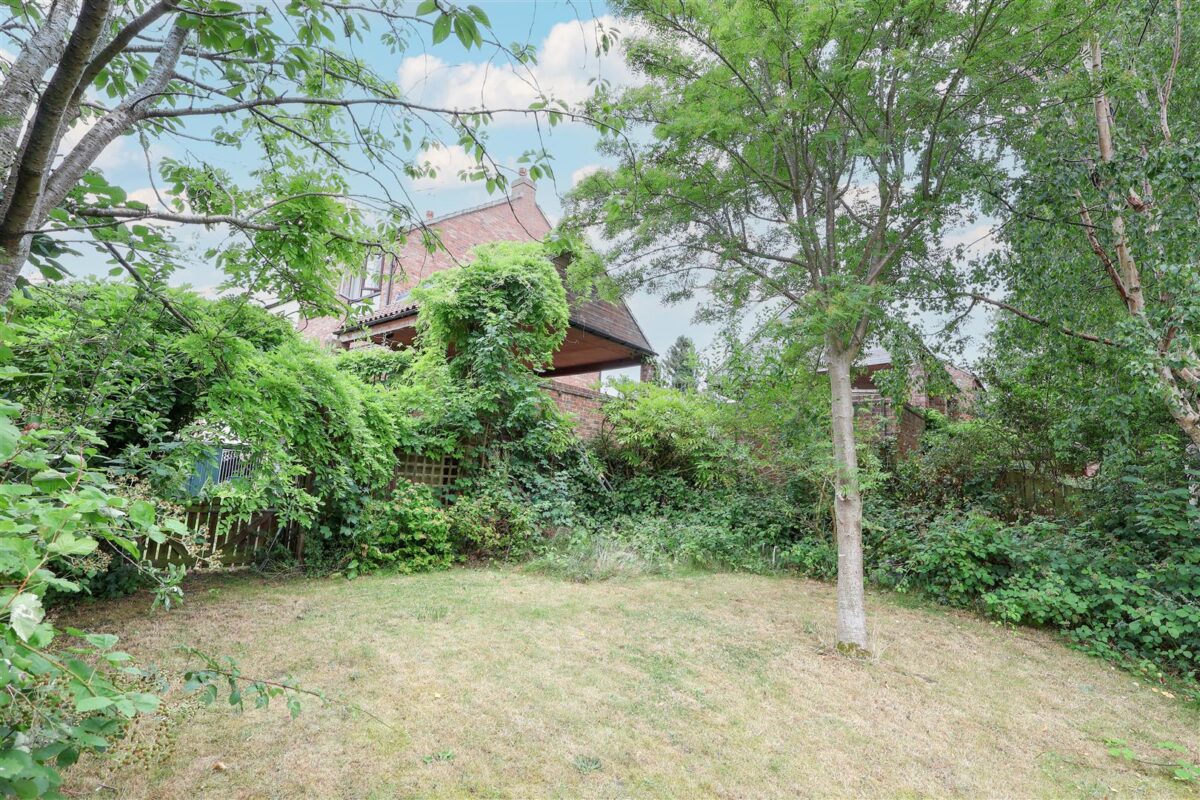 Florence Court, Boroughbridge