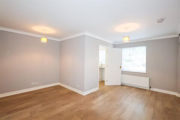 Ash Grove, Ripon