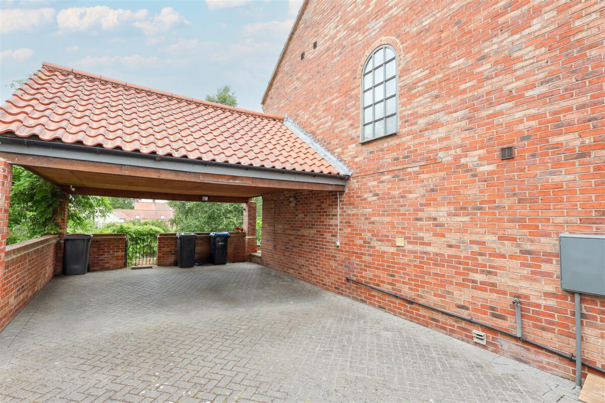 Florence Court, Boroughbridge