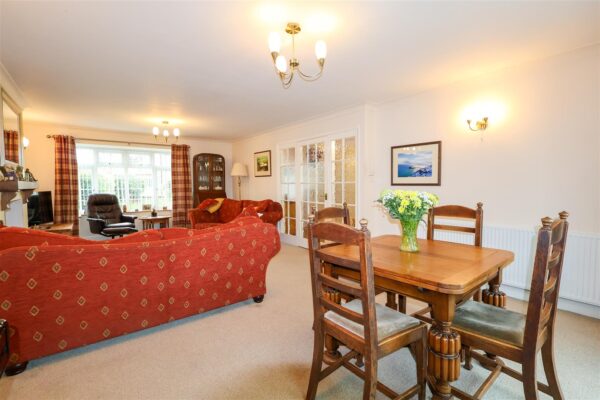 Saxty Way, Sowerby