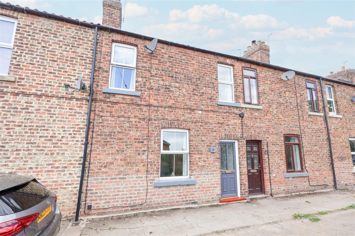 Manfield Terrace, Carlton Miniott, Thirsk