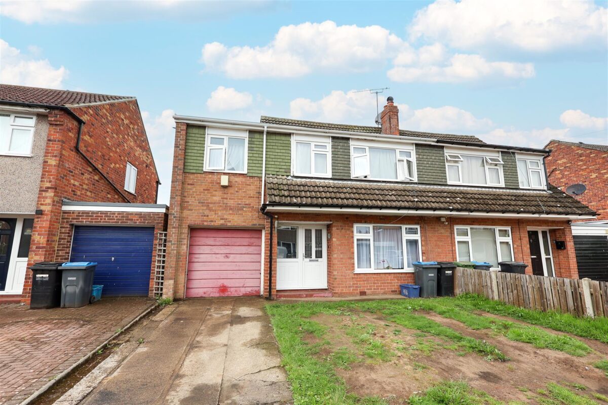 Saxty Way, Sowerby