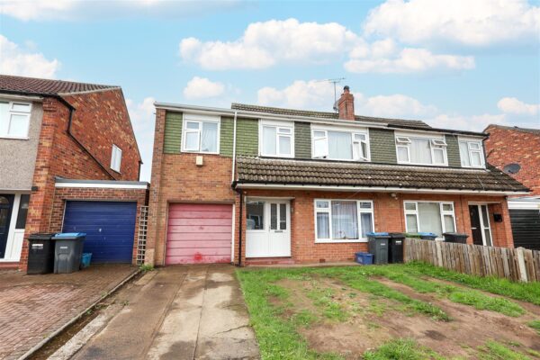 Saxty Way, Sowerby