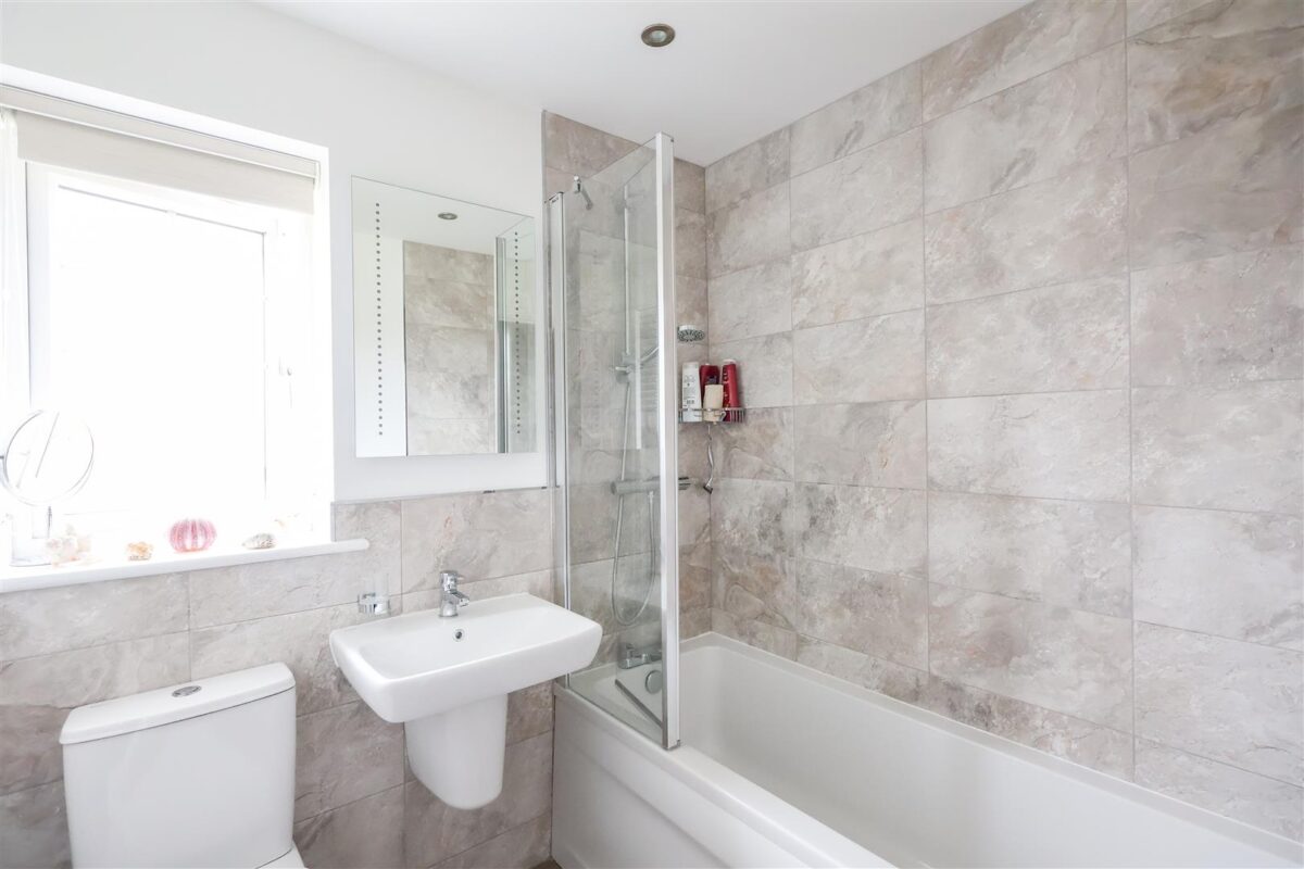 Yew Tree Way, Sowerby, Thirsk