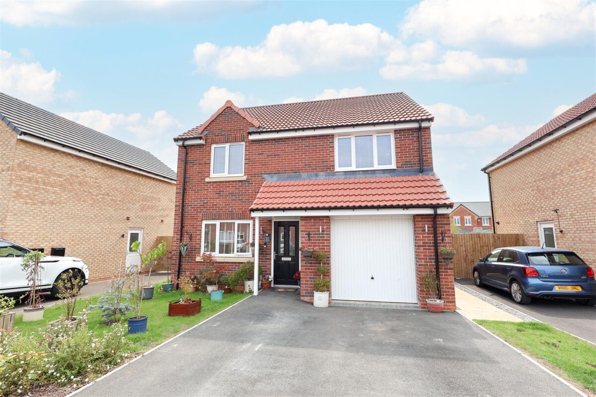 Hazelwood Crescent, Sowerby, Thirsk