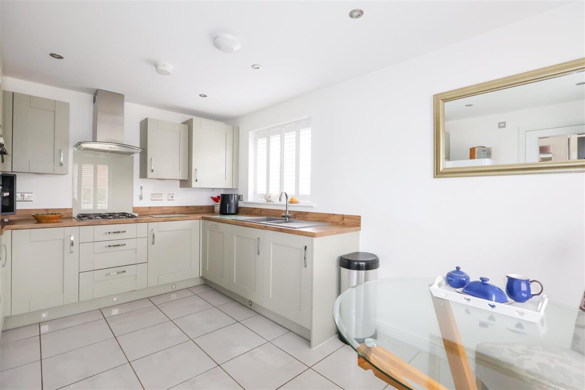 Yew Tree Way, Sowerby, Thirsk