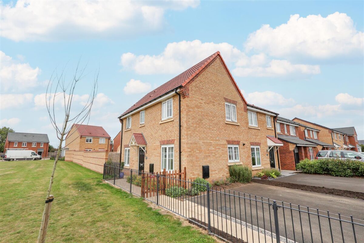 Yew Tree Way, Sowerby, Thirsk