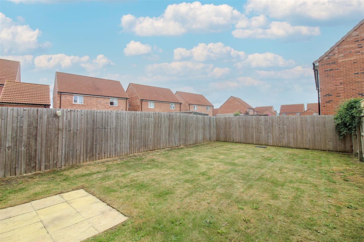 Oak Drive, Sowerby