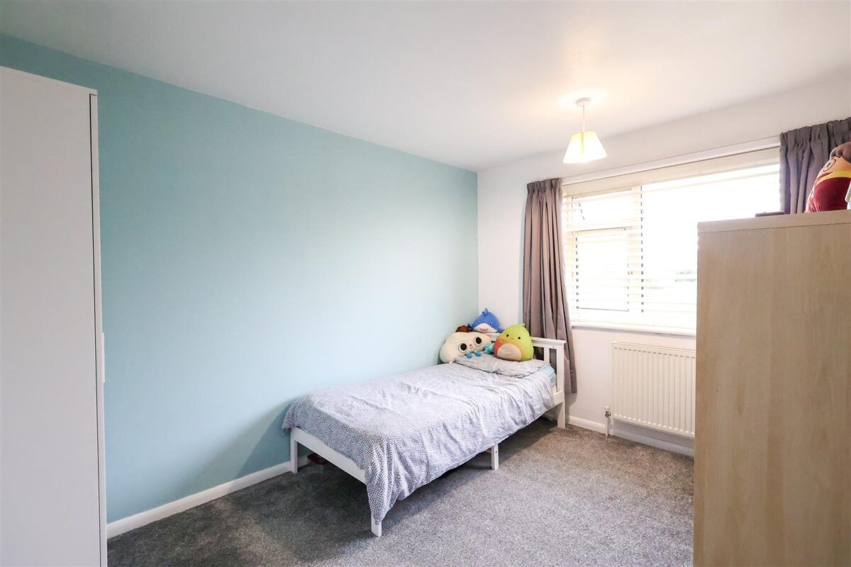 Whitcliffe Drive, Ripon