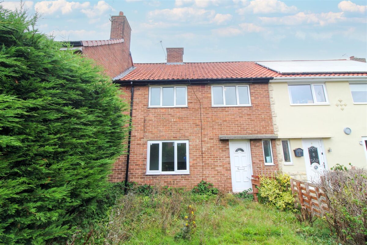 Cedar Close, Ripon