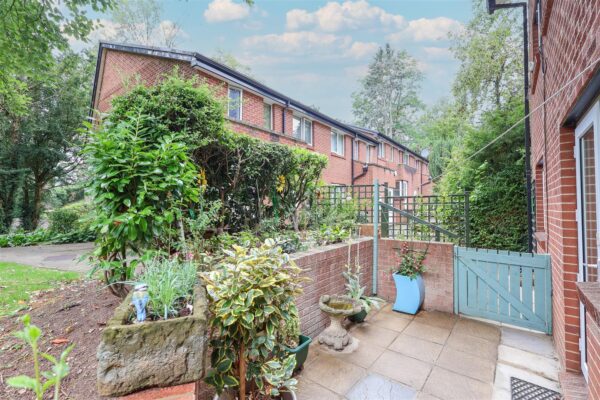 The Knoll, Palace Road, Ripon