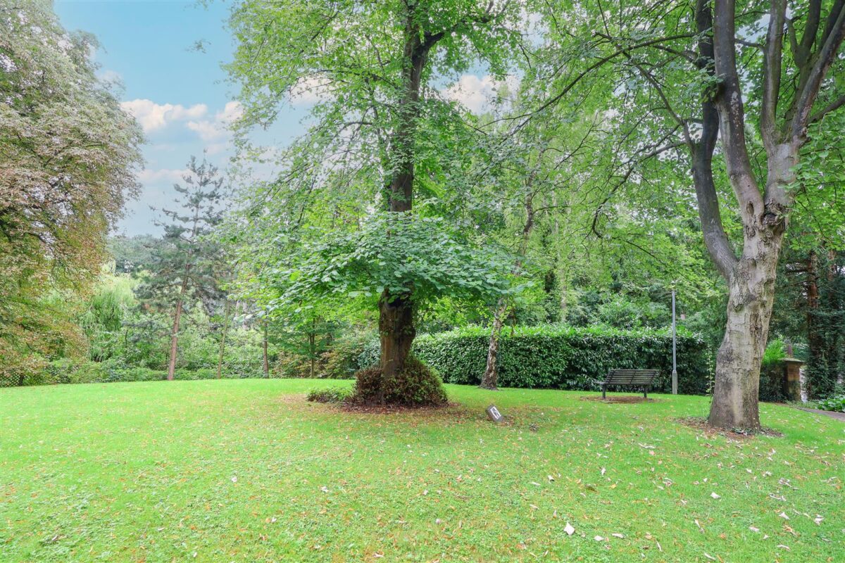 The Knoll, Palace Road, Ripon