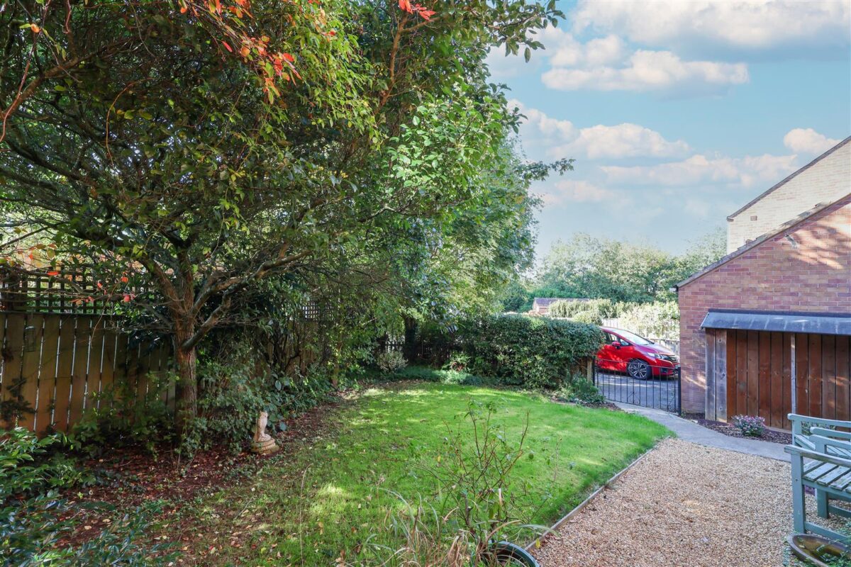 Whitelass Close, Thirsk