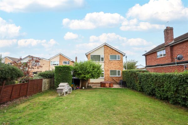 Whitcliffe Drive, Ripon