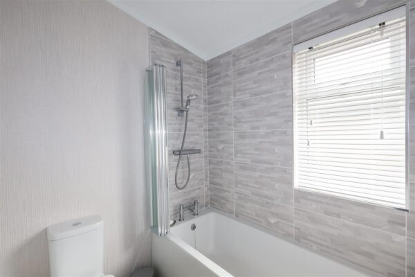 Hollin Park lodges, Sutton Road, Thirsk