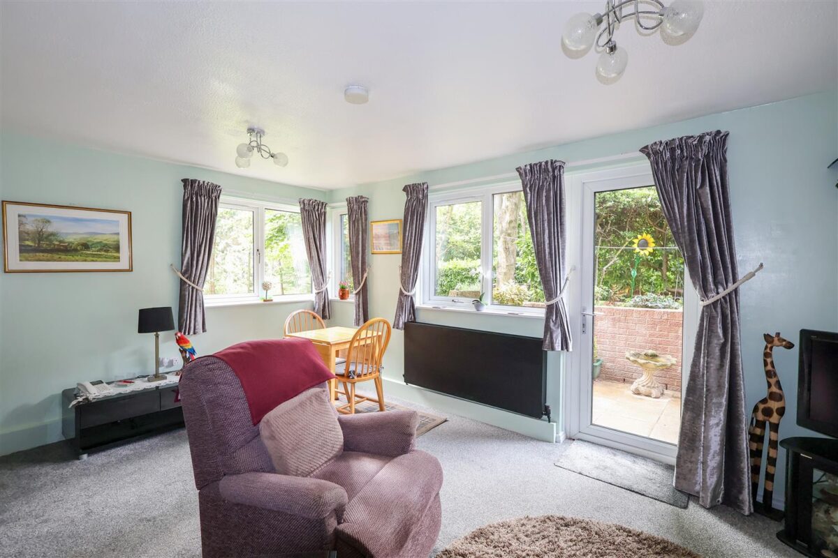 The Knoll, Palace Road, Ripon