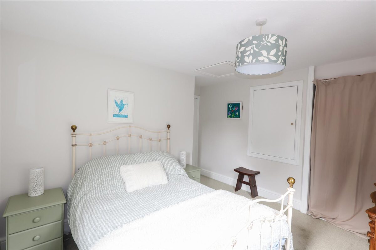 Whitelass Close, Thirsk