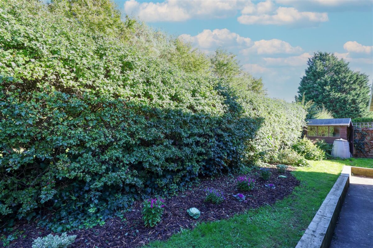 Whitelass Close, Thirsk