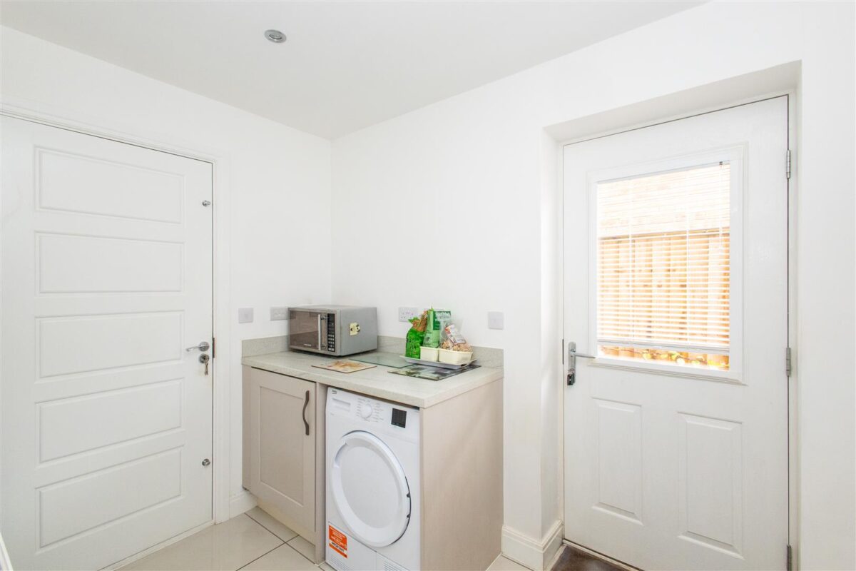 Laver Way, Ripon