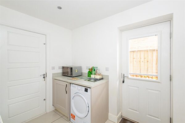 Laver Way, Ripon