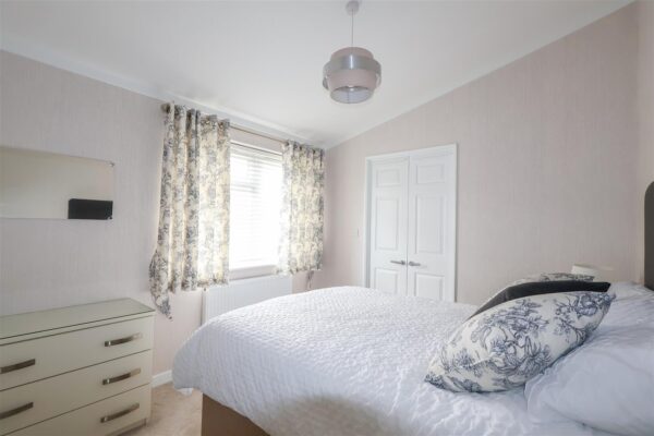 Hollin Park lodges, Sutton Road, Thirsk
