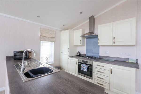 Hollin Park lodges, Sutton Road, Thirsk