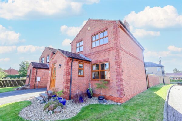 St Mary's Court, Bagby