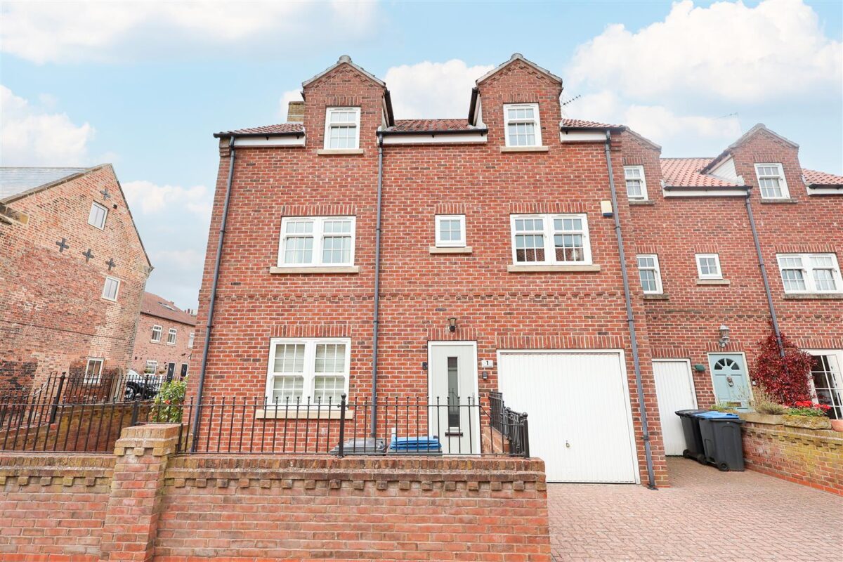 Chapel Mews, Thirsk