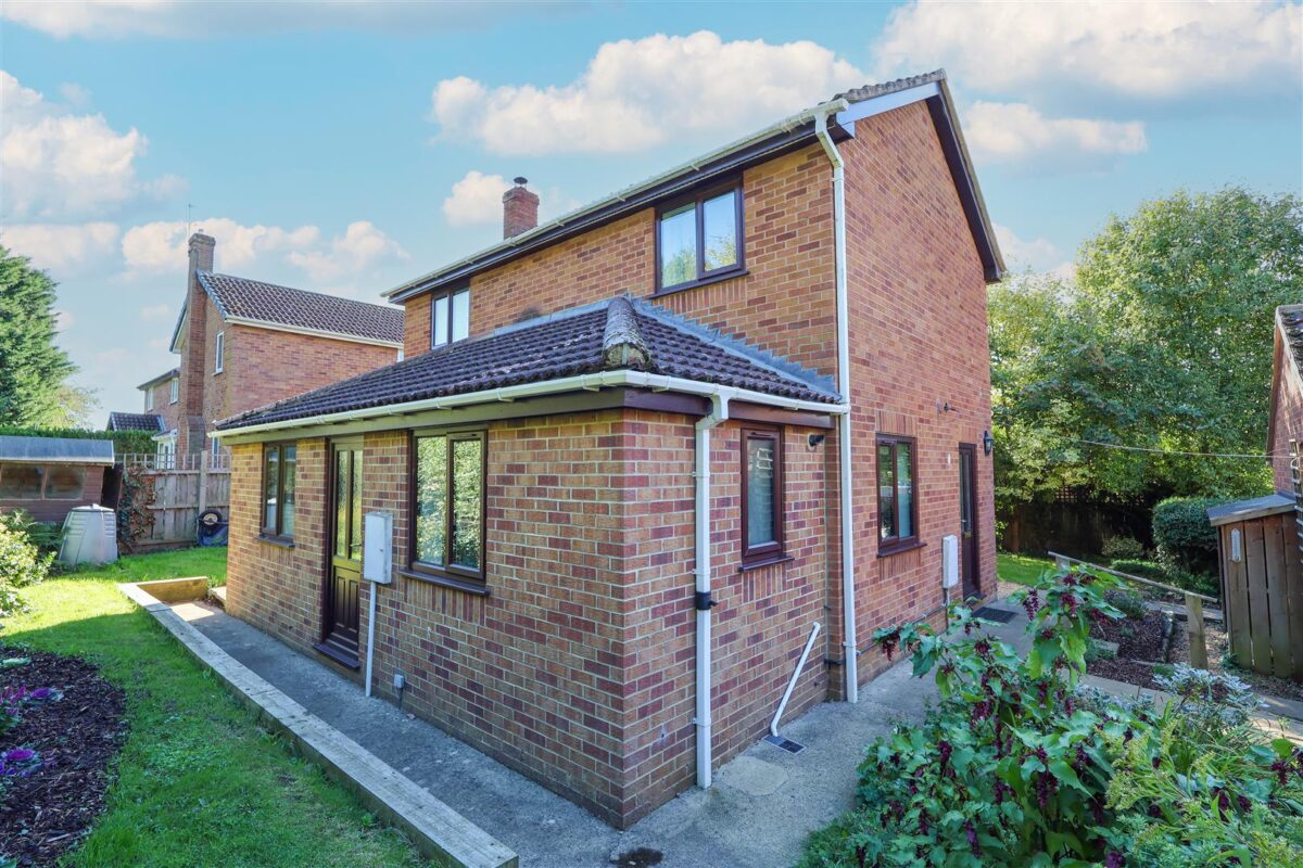 Whitelass Close, Thirsk