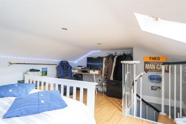 Manor Close, Topcliffe