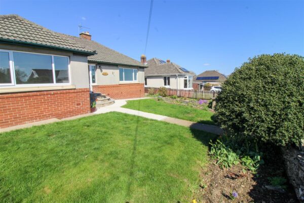 Woodburn Drive, Leyburn