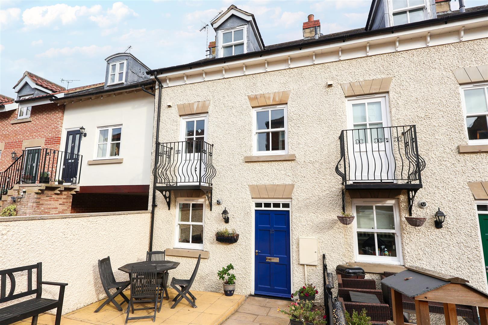 Florentines Court, Allhallowgate, Ripon