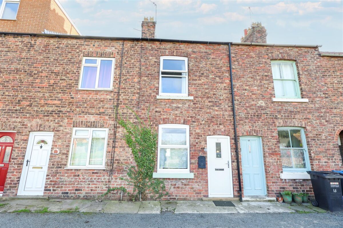 Melbourne Place, Sowerby