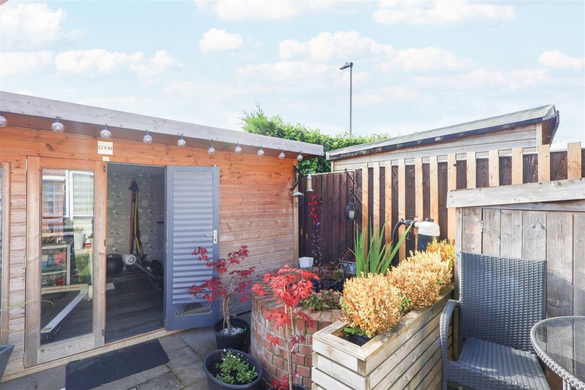 Manor Close, Topcliffe