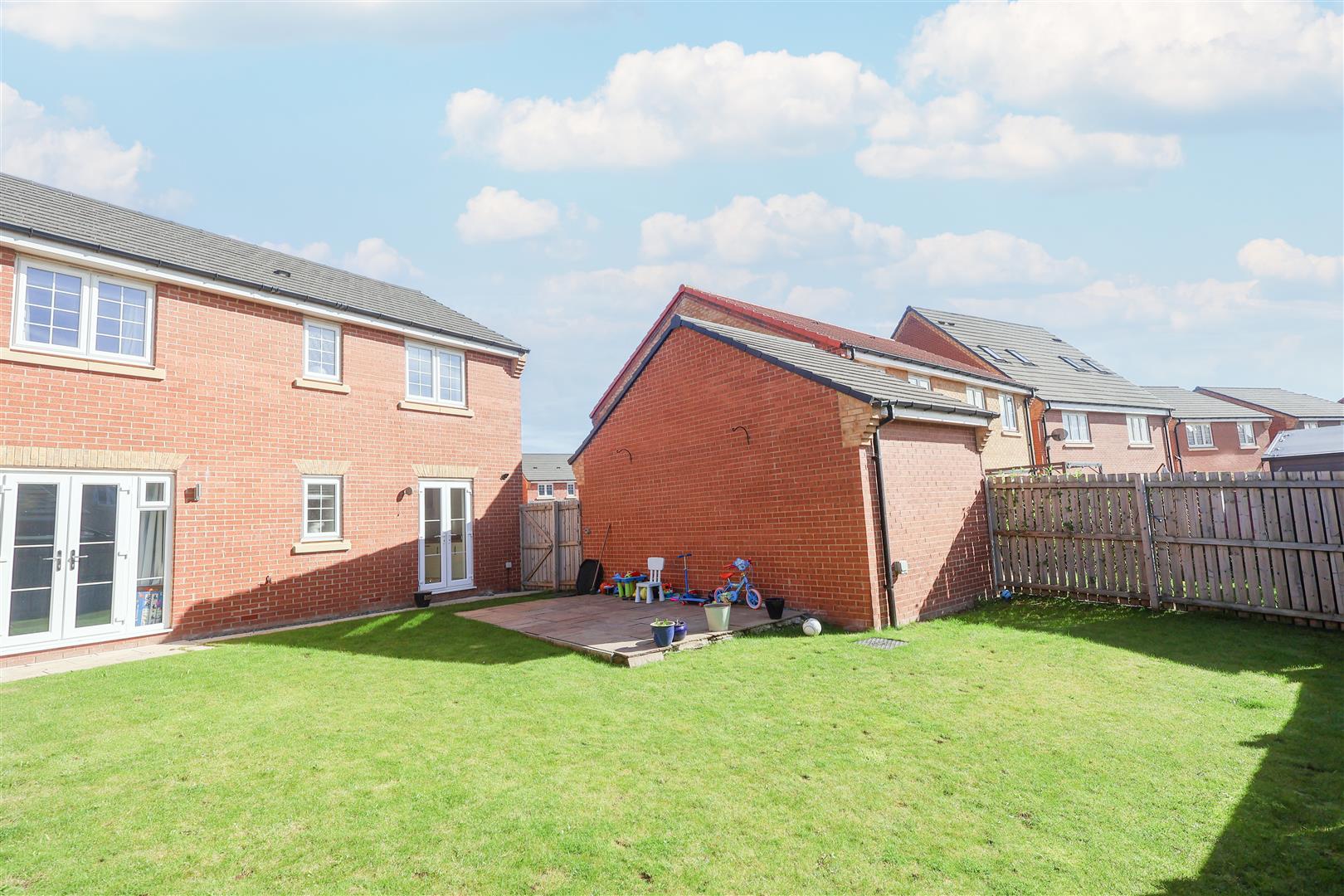 Evergreen Way, Sowerby