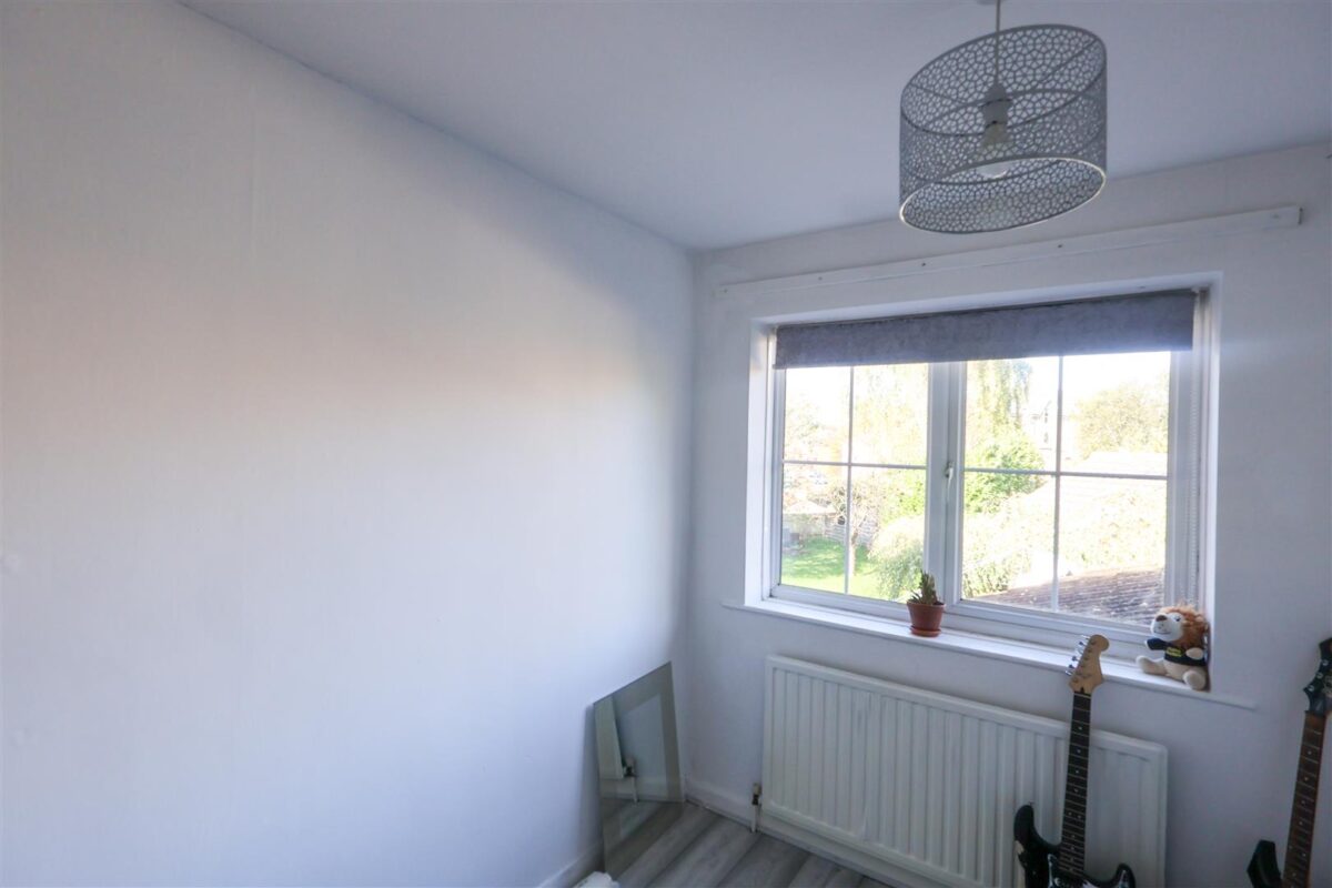 Orchard Close, Sharow
