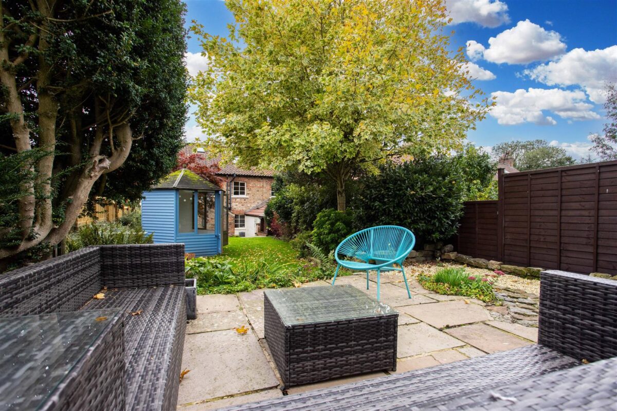St. Johns Road, Bishop Monkton