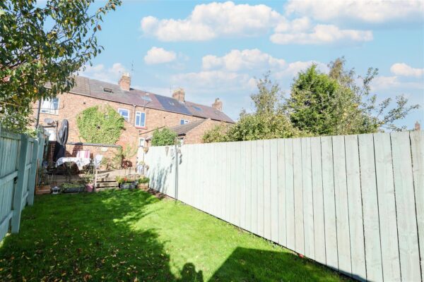 Melbourne Place, Sowerby
