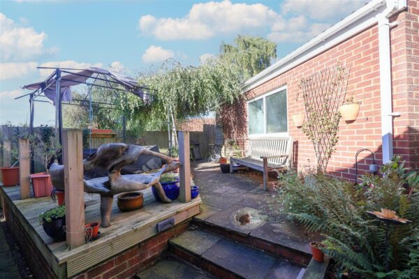 Orchard Close, Sharow