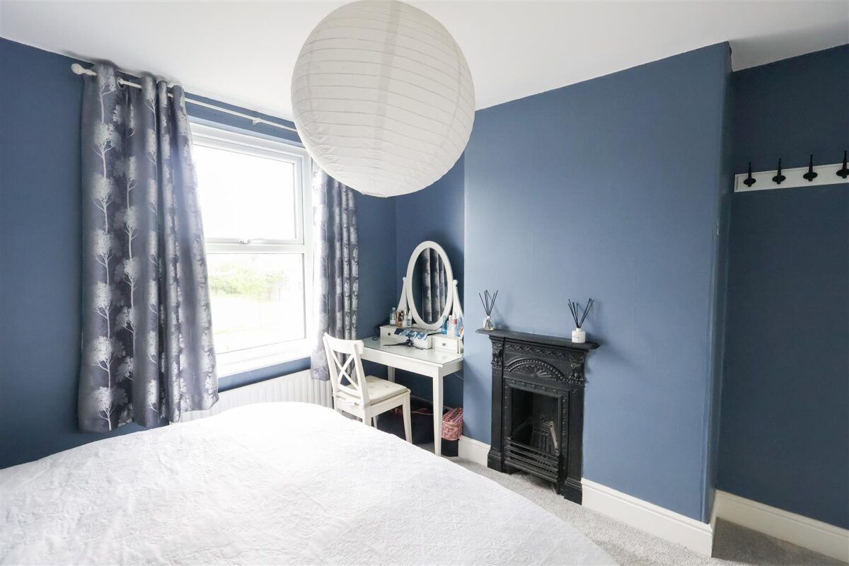 Melbourne Place, Sowerby