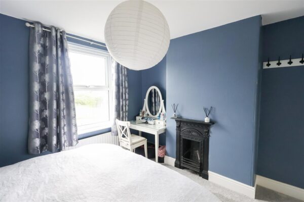Melbourne Place, Sowerby