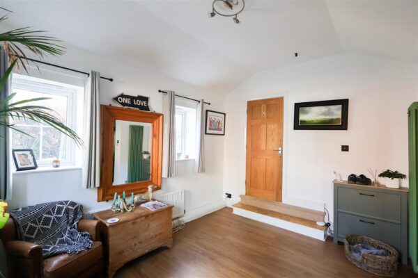 Orchard Close, Sharow