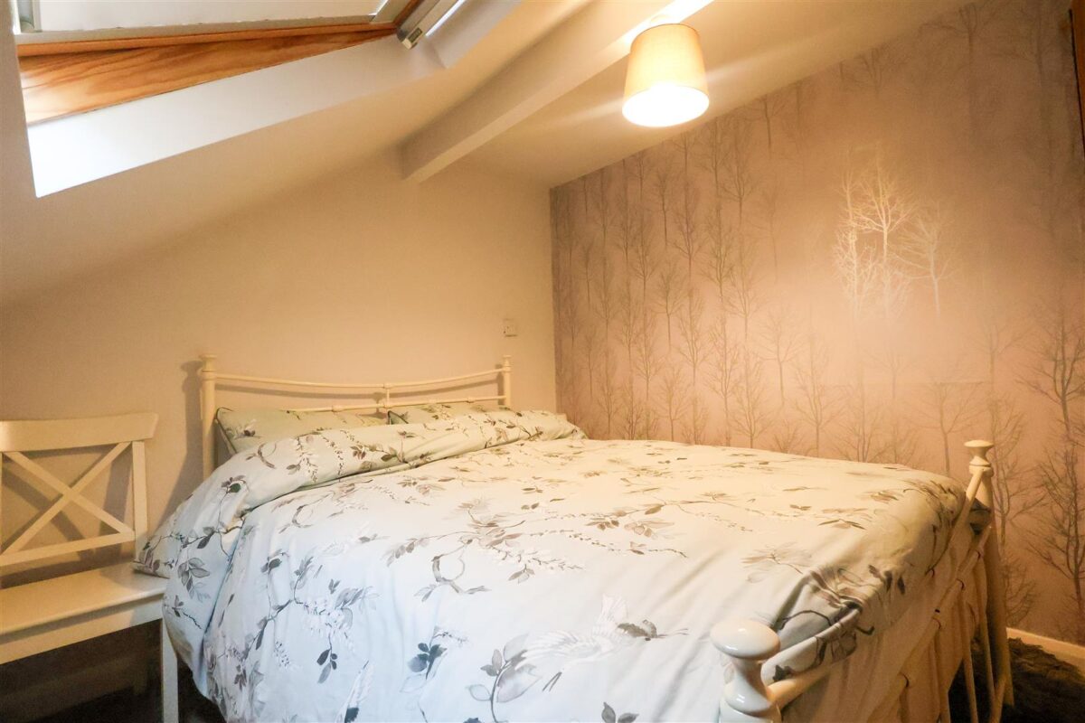 Melbourne Place, Sowerby