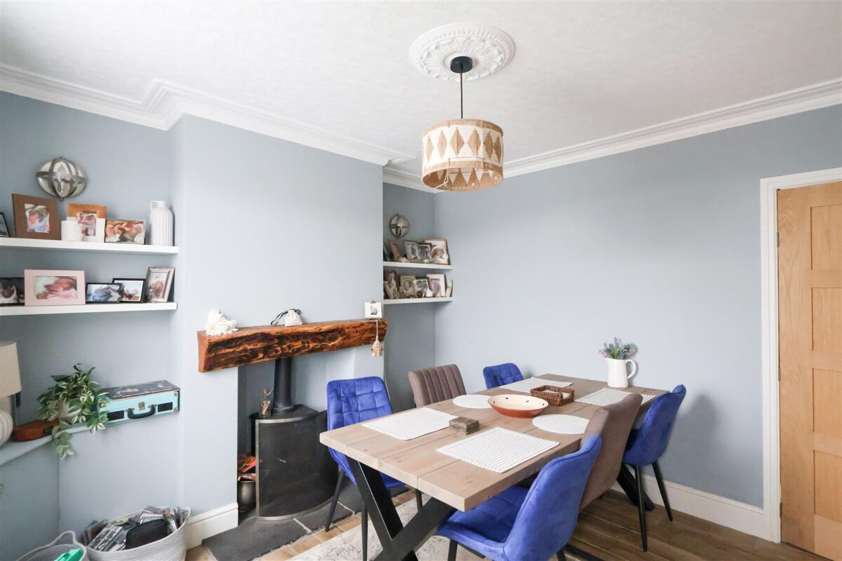 Melbourne Place, Sowerby