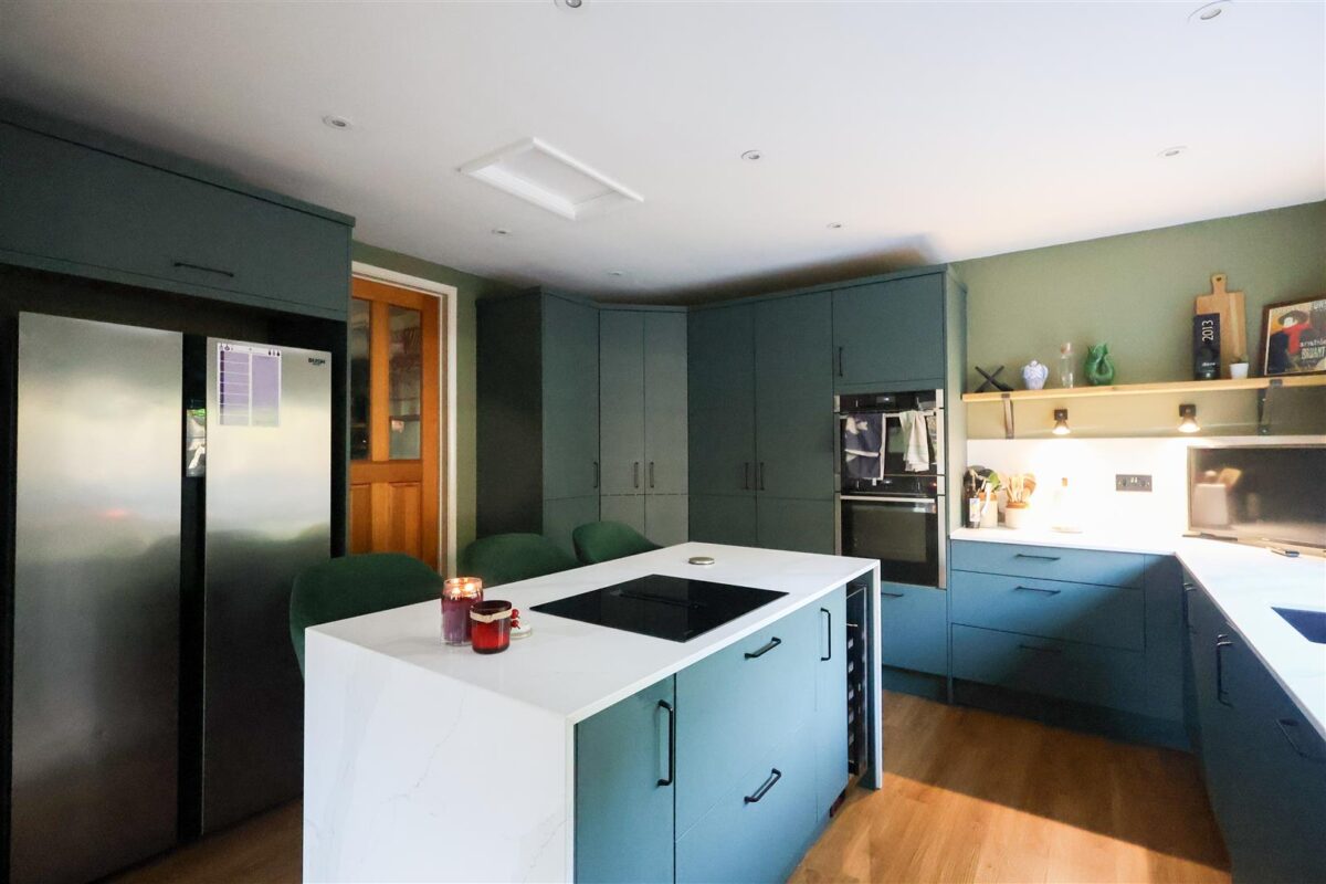 Orchard Close, Sharow