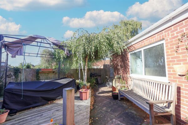 Orchard Close, Sharow