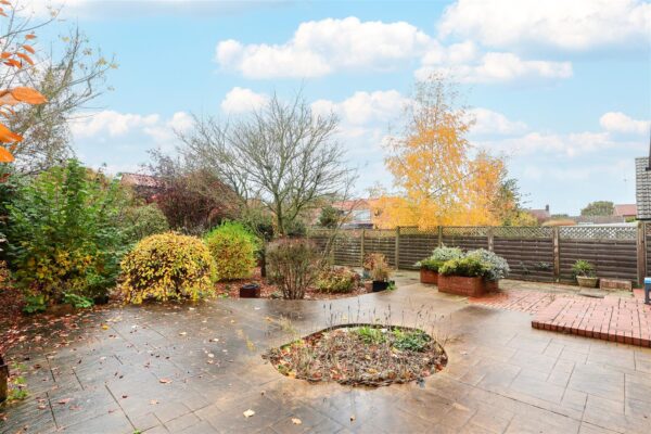 Jamesville Way, Asenby