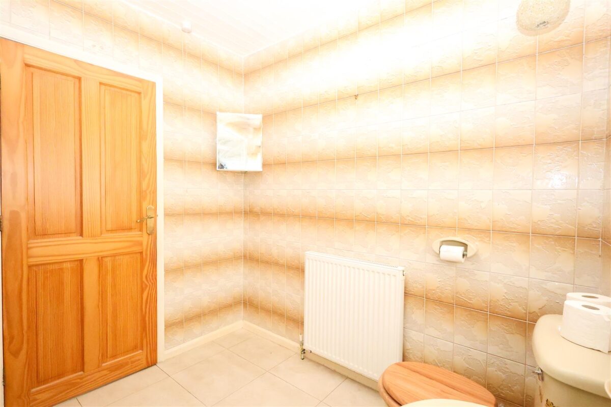 Jamesville Way, Asenby