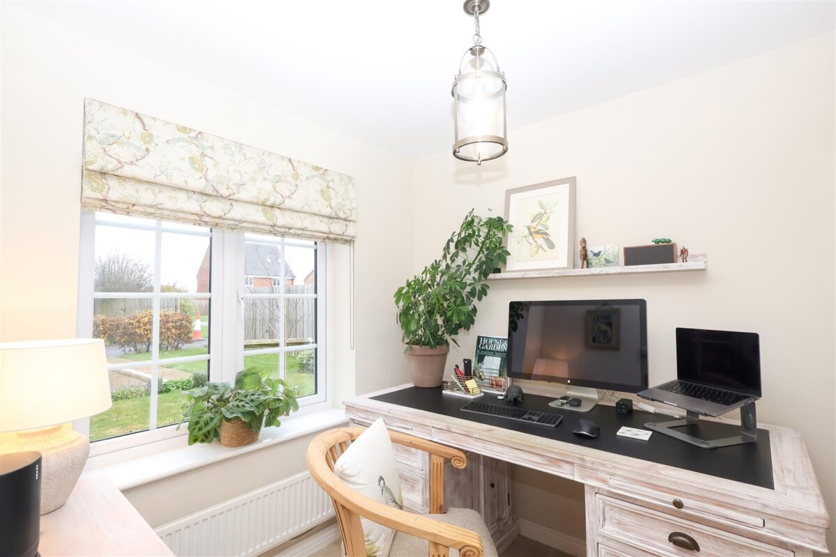 Woodland Way, Sowerby